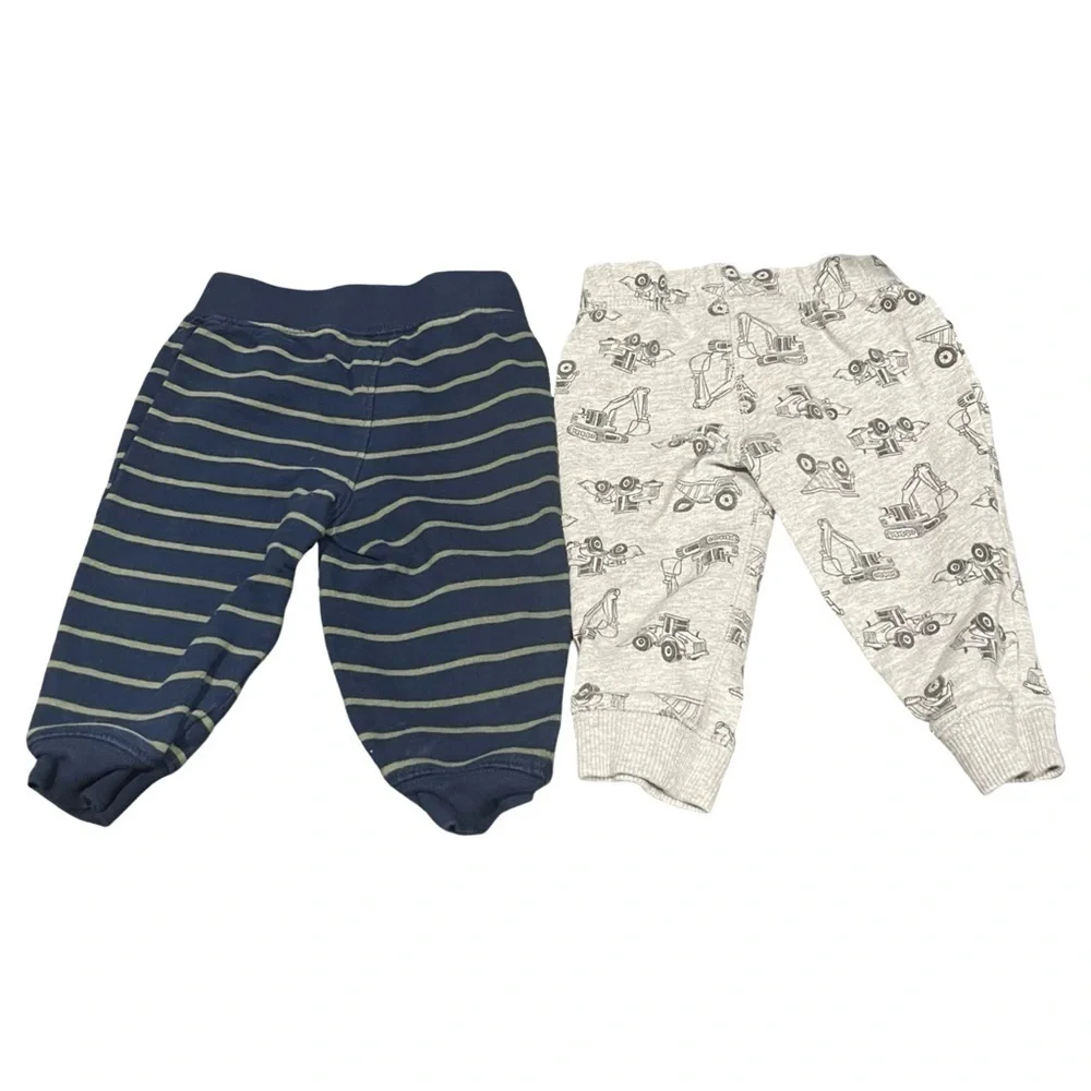 Carter’s  100% Cotton Baby Sweatpants Joggers Bundle of 2 Size 9mo